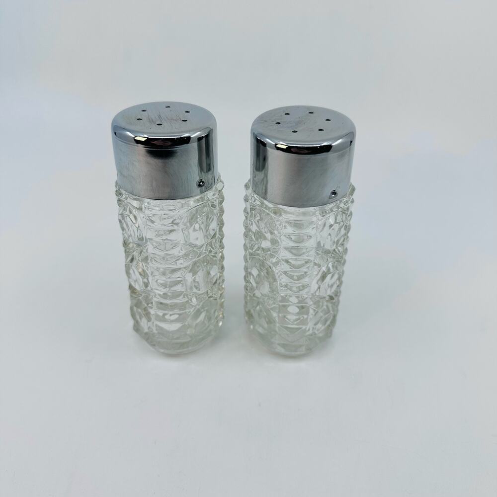 Vintage Windsor Salt & Pepper Shaker Set Clear Glass Steel Lids Kitchen Storage